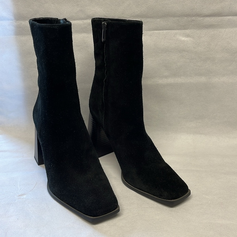 New Sam Edelman Ivette block heel booties, size 10